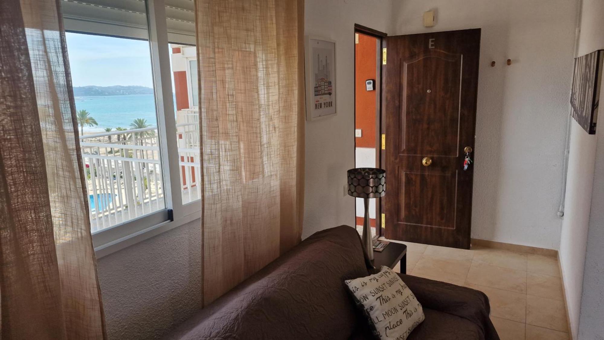 Апартаменты Apartamento De 1 Habitacion Frente Al Mar Y Con Piscina Беникасим Экстерьер фото
